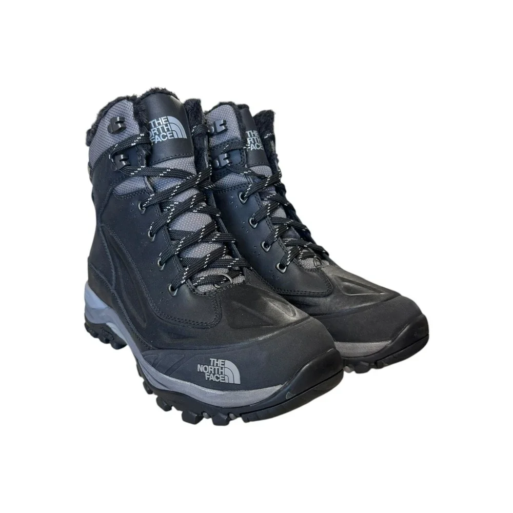The North‎ Face Chilkat Women's Boots Size 7 No Box